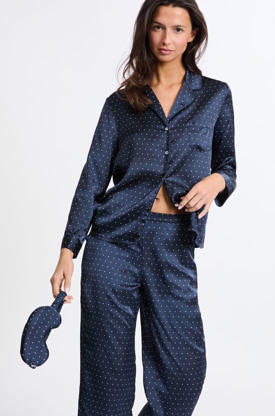 Pyjama 2 pi&egrave;ces &agrave; motifs avec masque;${refinementColor}