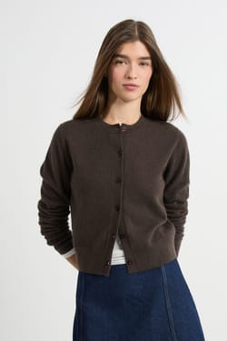 Pull cardigan avec boutons en cachemire;${refinementColor}