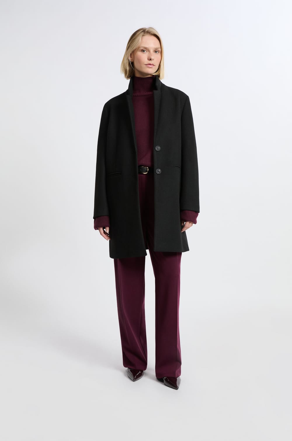 Manteau court coupe droite avec laine;${refinementColor}
