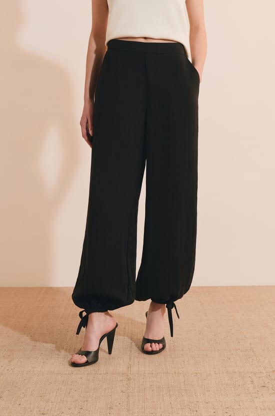 Pantalon bouffant;${refinementColor}