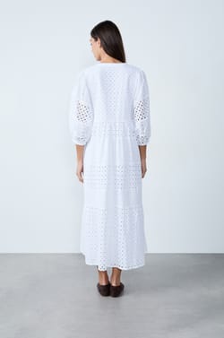 Long fluid dress with embroidery;${refinementColor}