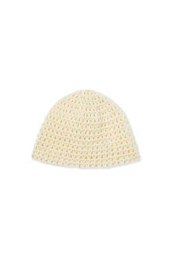 Bonnet en crochet;${refinementColor}