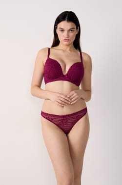 Soutien-gorge N.5 - Le coques fines plongeant;${refinementColor}