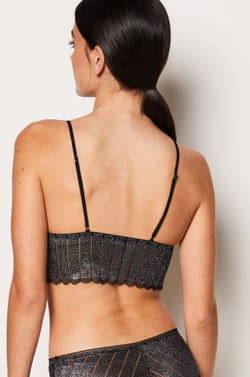 Iridescent Wireless Triangle Bra;${refinementColor}