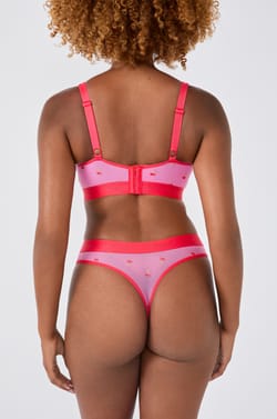 String avec broderie Lemonade Dolls x Etam;${refinementColor}