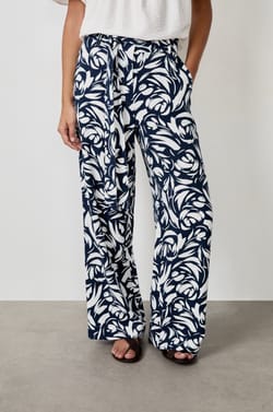 Printed fluid trousers;${refinementColor}