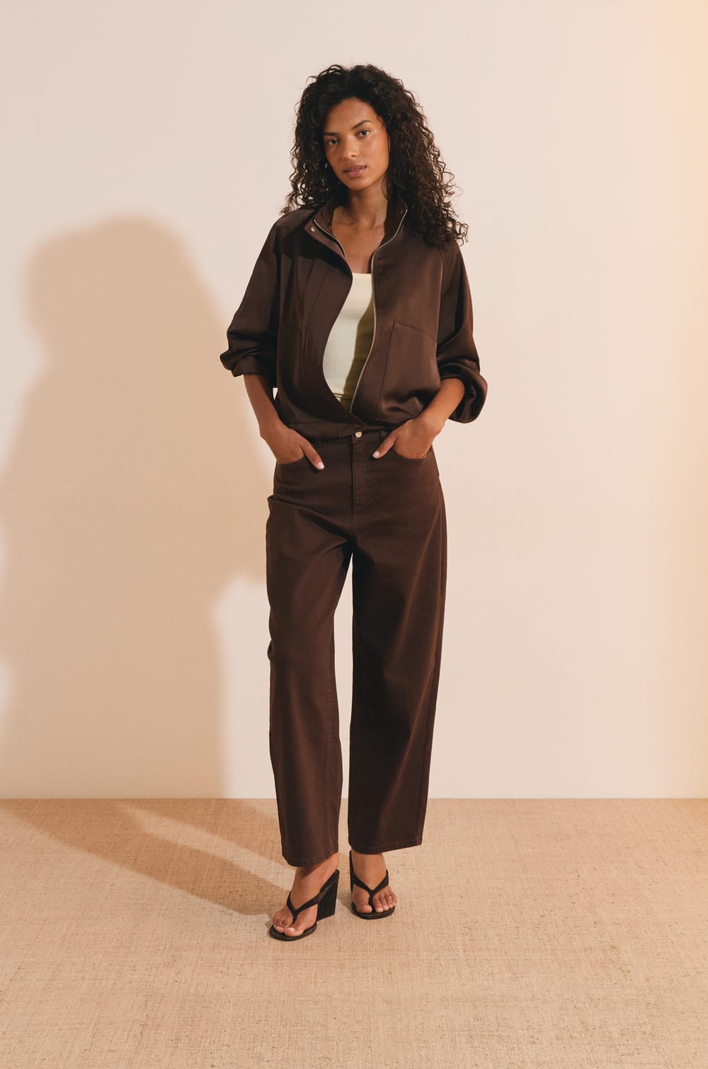 Veste courte satin&eacute;e;${refinementColor}