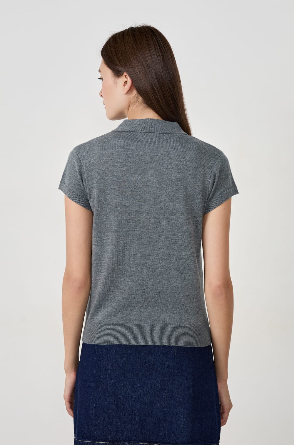 Polo manches courtes à boutons;${refinementColor}