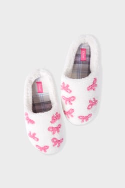 Chaussons à motifs en fausse fourrure;${refinementColor}