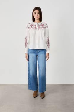 Chemise brodée;${refinementColor}