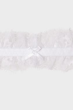 Lace Garter Belt;${refinementColor}