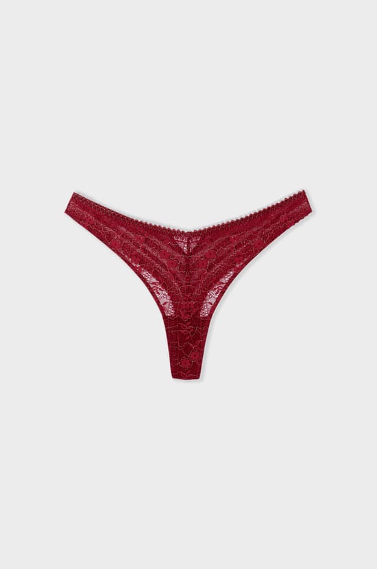 Tanga en dentelle;${refinementColor}