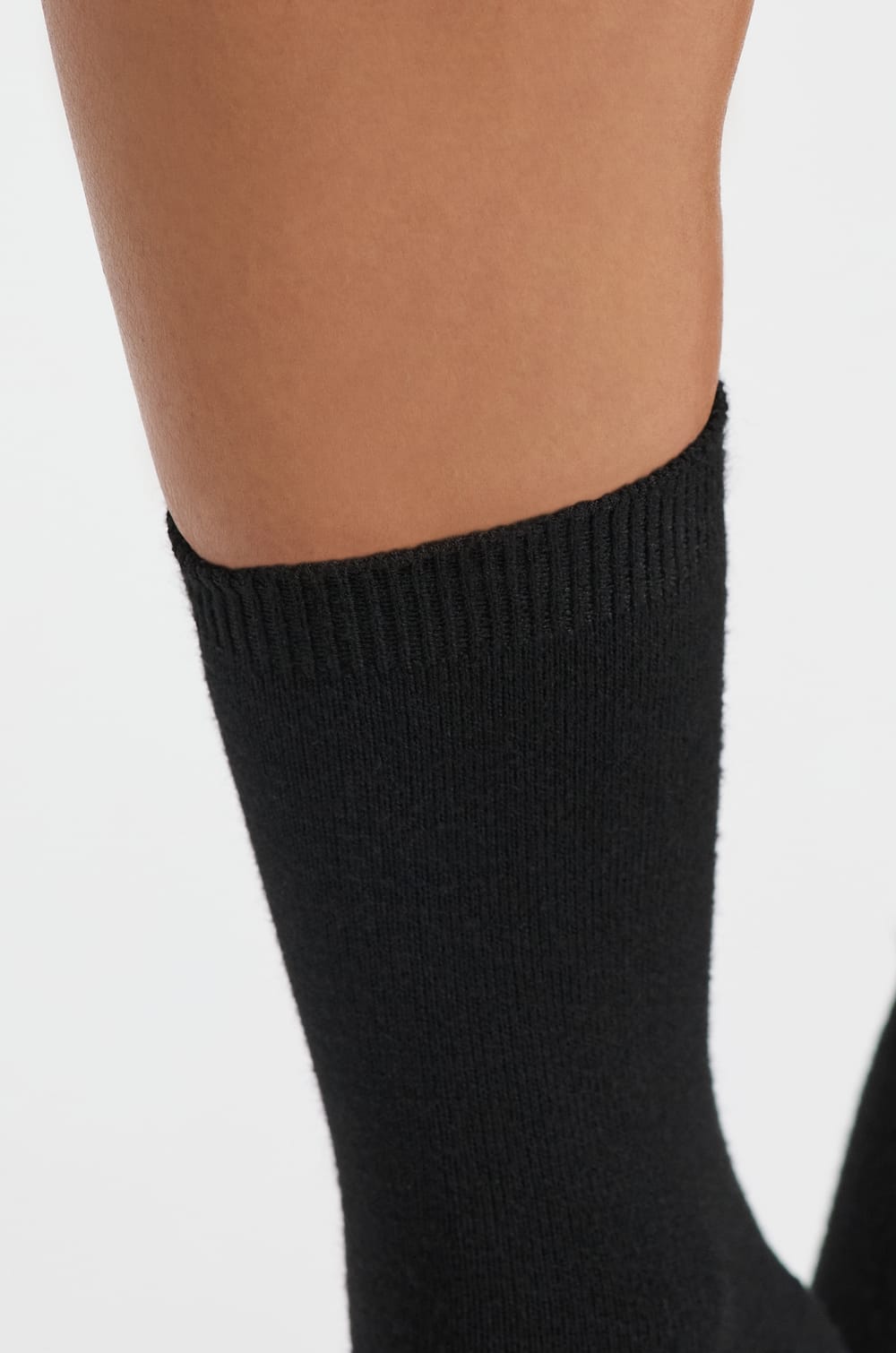 Socken mit Kaschmir;${refinementColor}