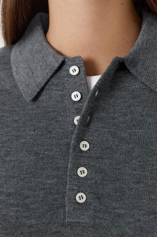 Short-sleeved polo shirt with buttons;${refinementColor}