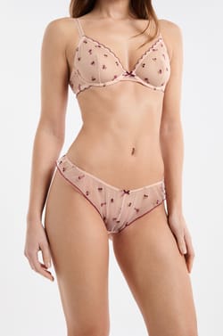 Tanga en broderie à motifs;${refinementColor}