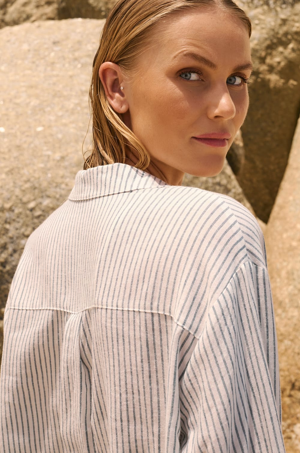 Chemise en coton et lin;${refinementColor}