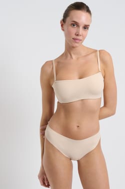 Strapless Bra with Soft Underwires and Removable Straps;${refinementColor}