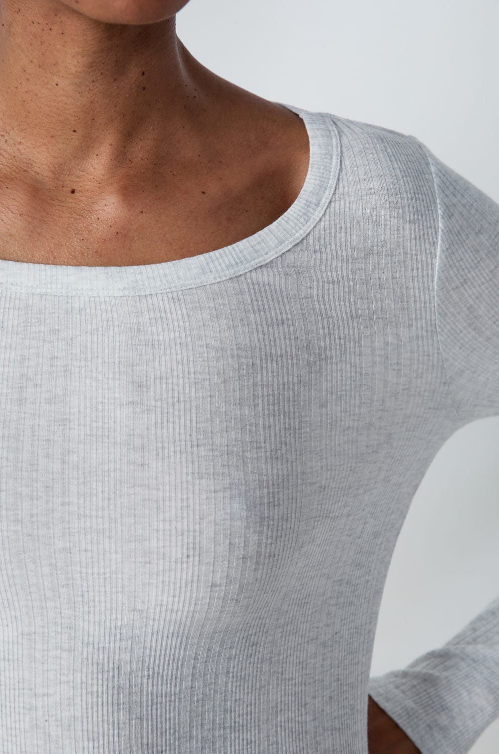 Long-sleeved ribbed cotton pyjama T-shirt;${refinementColor}