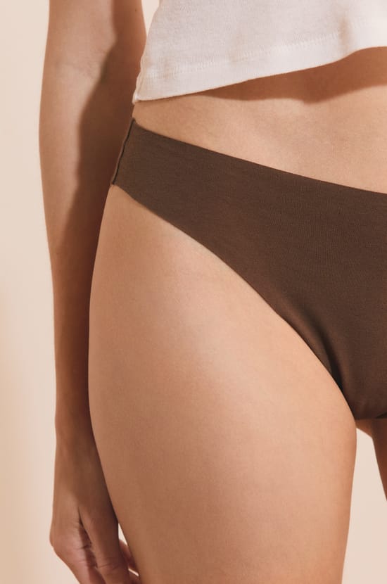 Bavlněn&eacute; beze&scaron;v&eacute; tanga;${refinementColor}