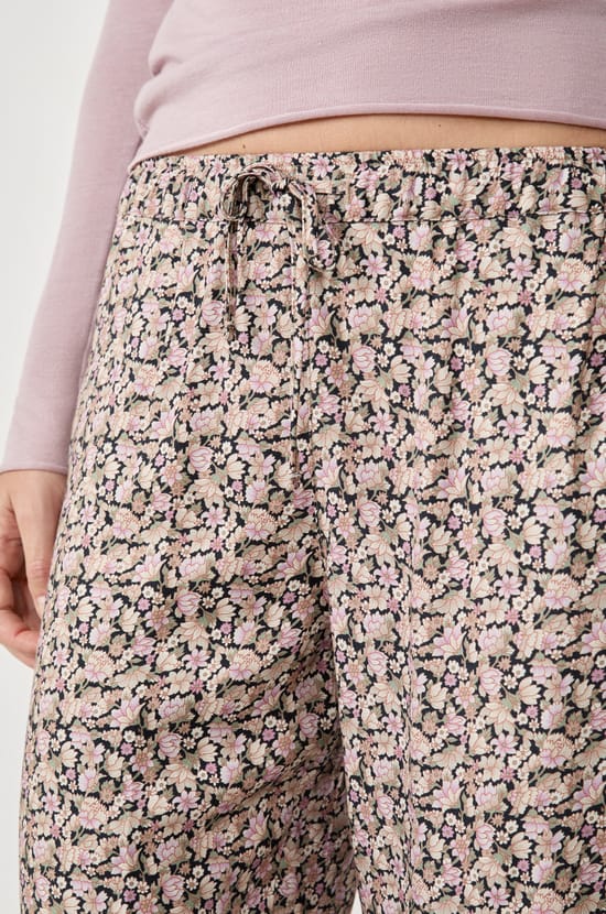 Pantalon de pyjama à fleurs;${refinementColor}