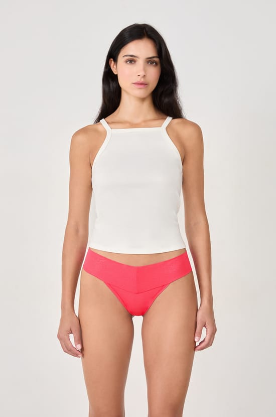 Tanga en microfibre;${refinementColor}