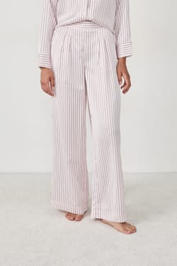 Pantal&oacute;n de sat&eacute;n a rayas;${refinementColor}