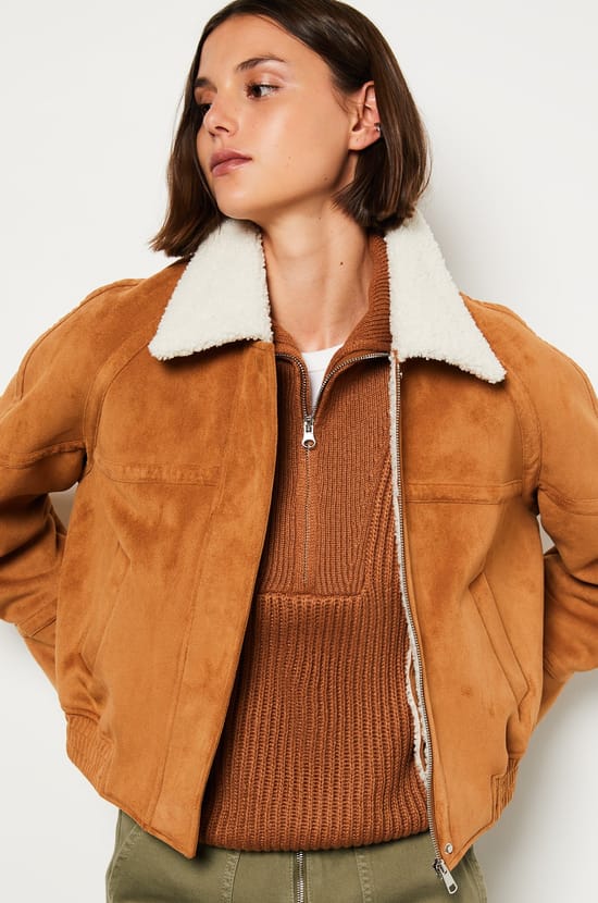Blouson col effet bouclette;${refinementColor}
