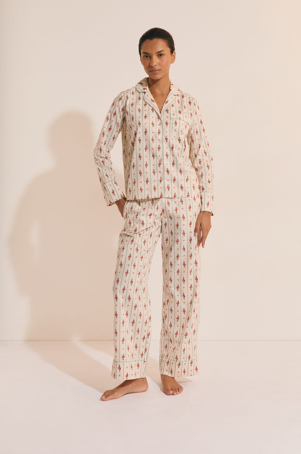 Chemise de pyjama &agrave; motifs fleuris en coton;${refinementColor}