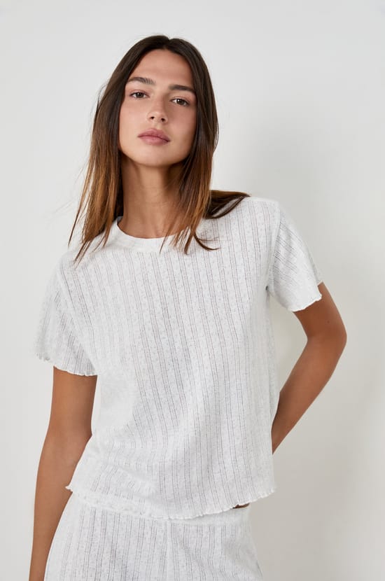 T-shirt en pointelle;${refinementColor}