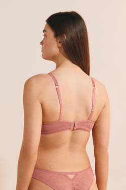 Soutien-gorge coques fines en dentelle;${refinementColor}