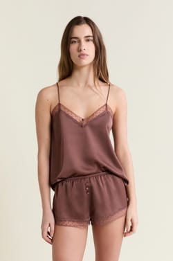 Short de pyjama satin&eacute;;${refinementColor}