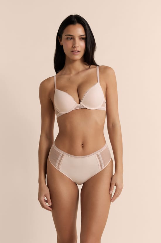 Soutien-gorge N.2 - Le push-up plongeant avec d&eacute;tails en dentelle;${refinementColor}
