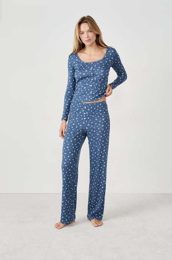 Pantalon de pyjama &agrave; fleurs en pointelle;${refinementColor}