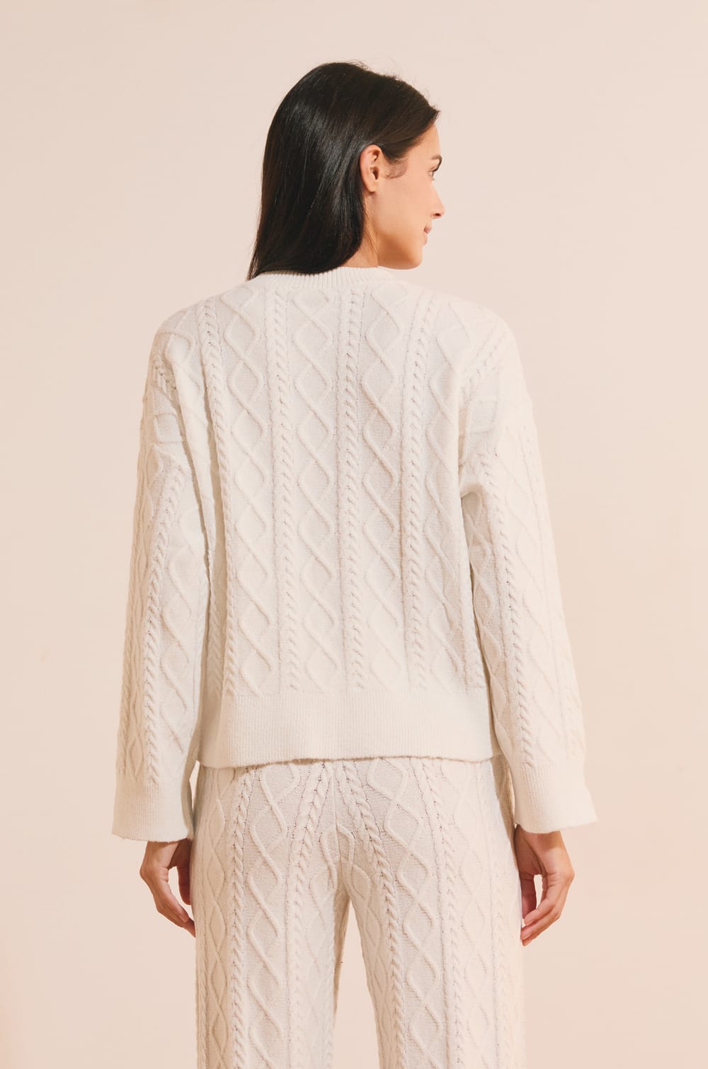Pull en maille;${refinementColor}