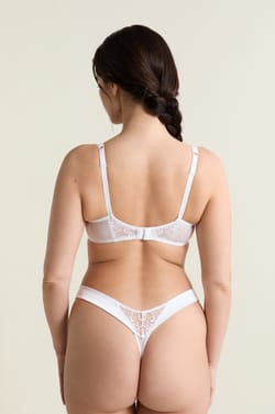 Balconette Bra in Lace;${refinementColor}