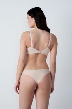 Balconette Bra Minimiser -1 Size Effect;${refinementColor}