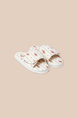 Chaussons tongs en coton &agrave; motifs fleurs;${refinementColor}