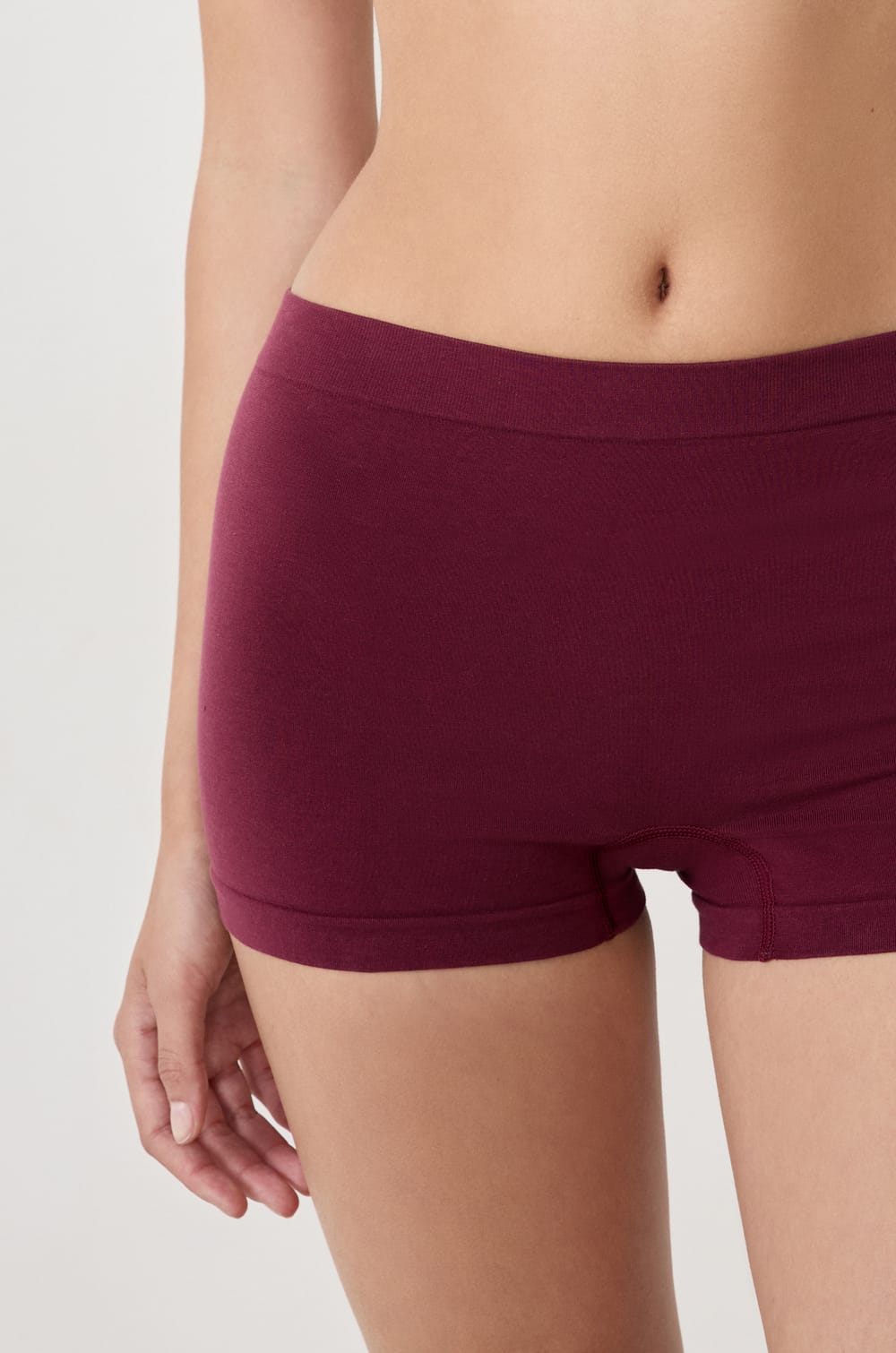 Short boyleg sans coutures en coton biologique;${refinementColor}
