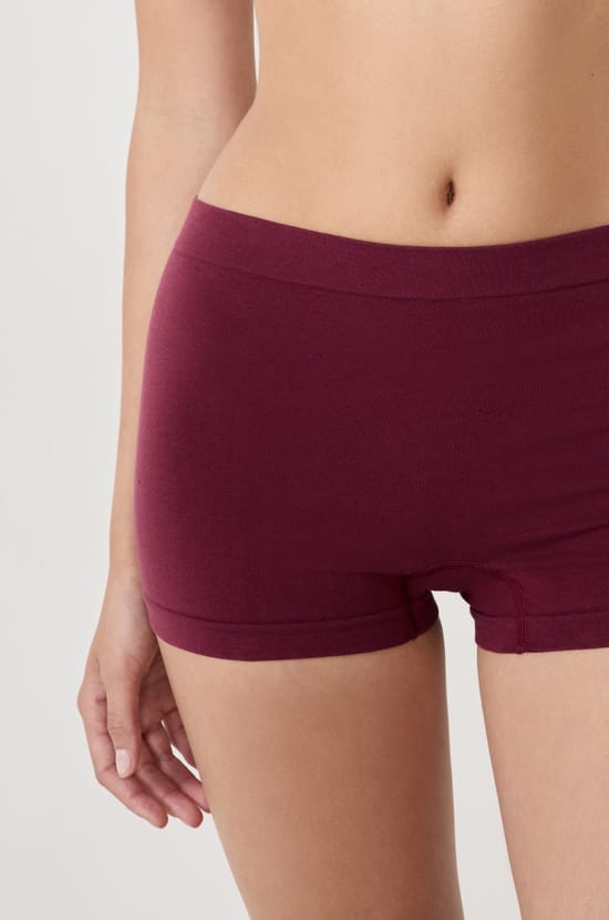 Optimal comfort cotton boyshort;${refinementColor}