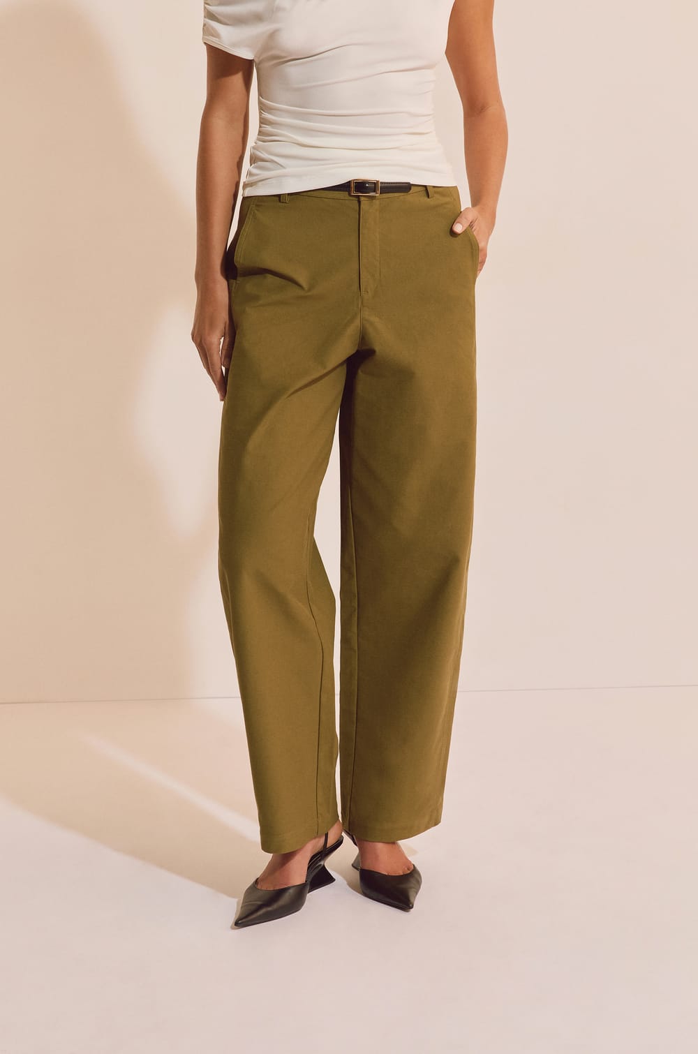 Pantalon avec coton;${refinementColor}