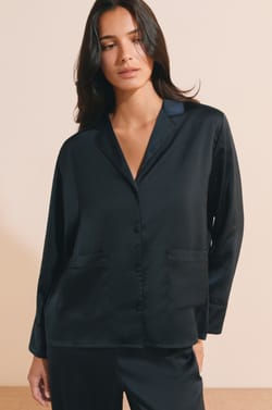 Chemise de pyjama satin&eacute;e;${refinementColor}