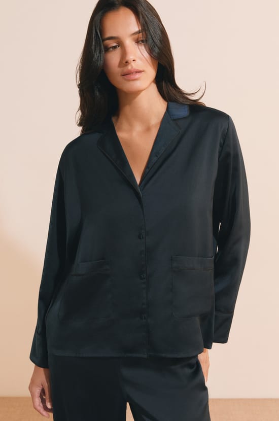 Chemise de pyjama satin&eacute;e;${refinementColor}