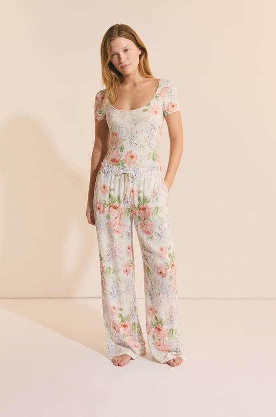 Pantalon de pyjama &agrave; motif fleuri;${refinementColor}