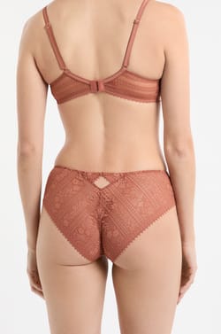 Lace Boyshort;${refinementColor}