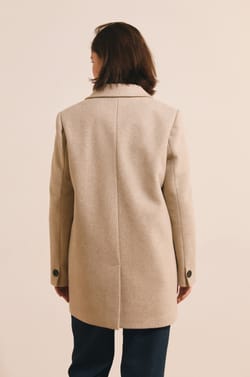 Manteau mi-long crois&eacute; avec laine;${refinementColor}