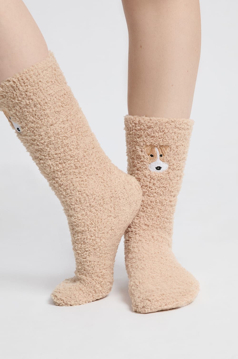 Calcetines de pelo sintético;${refinementColor}