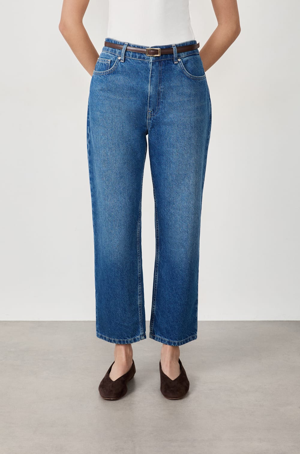 Jean droit;${refinementColor}