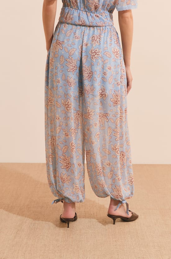 Pantalon bouffant;${refinementColor}