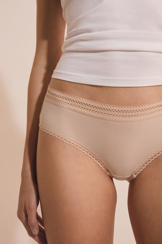 Boyshort in Microfiber with Lace Details;${refinementColor}