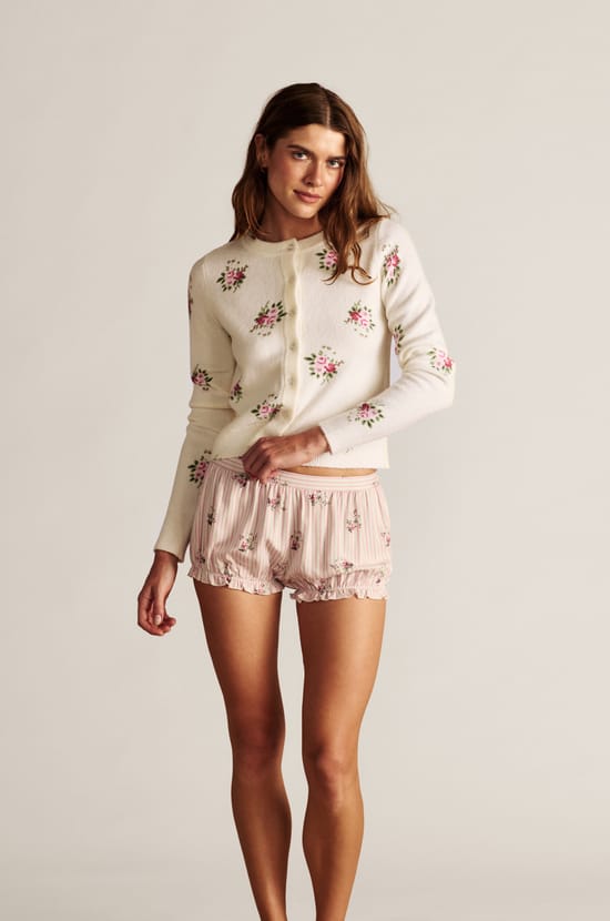 Gilet &agrave; motif fleuri;${refinementColor}
